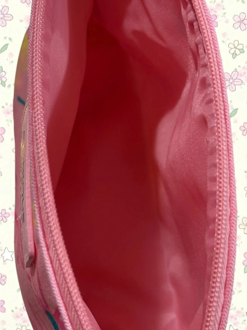 NWOT Clinique x Drawbertson Pink Floral Cosmetic Pouch